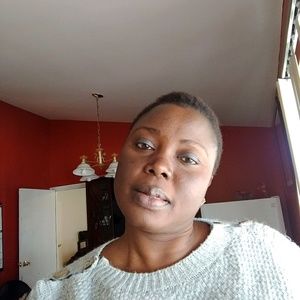 Meet your Posher, Carolyn